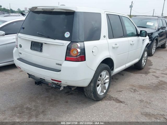 Photo 3 VIN: SALFR2BG7EH408177 - LAND ROVER LR2 