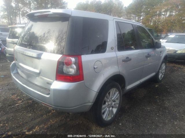 Photo 3 VIN: SALFR2BN1AH154698 - LAND ROVER LR2 