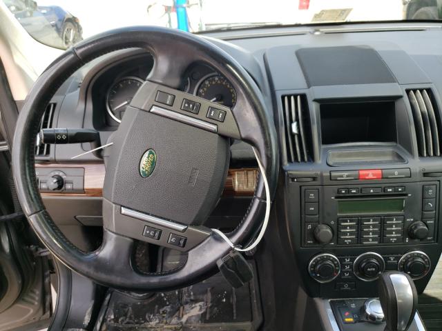 Photo 8 VIN: SALFR2BN8AH173636 - LAND ROVER LR2 HSE 