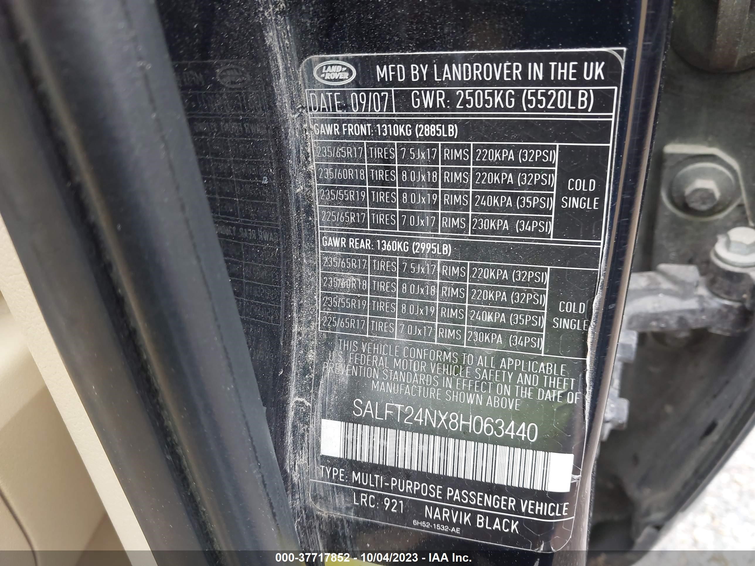 Photo 8 VIN: SALFT24NX8H063440 - LAND ROVER LR2 