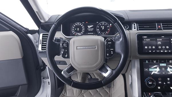 Photo 13 VIN: SALGA2BV4JA381565 - RANGE ROVER VOGUE 