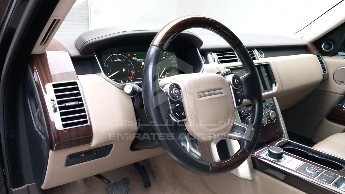 Photo 6 VIN: SALGA2DF3FA208701 - RANGE ROVER VOGUE 