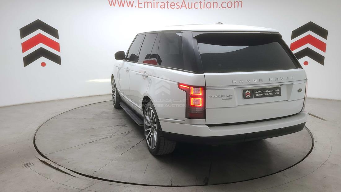 Photo 6 VIN: SALGA2DF3FA220010 - RANGE ROVER VOGUE 