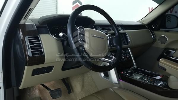 Photo 11 VIN: SALGA2DF4GA276037 - RANGE ROVER HSE 