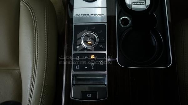 Photo 21 VIN: SALGA2DF4GA276037 - RANGE ROVER HSE 