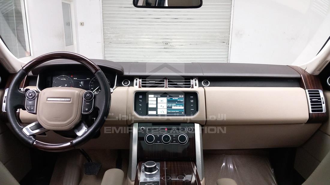 Photo 15 VIN: SALGA2DF6FA200639 - RANGE ROVER HSE 