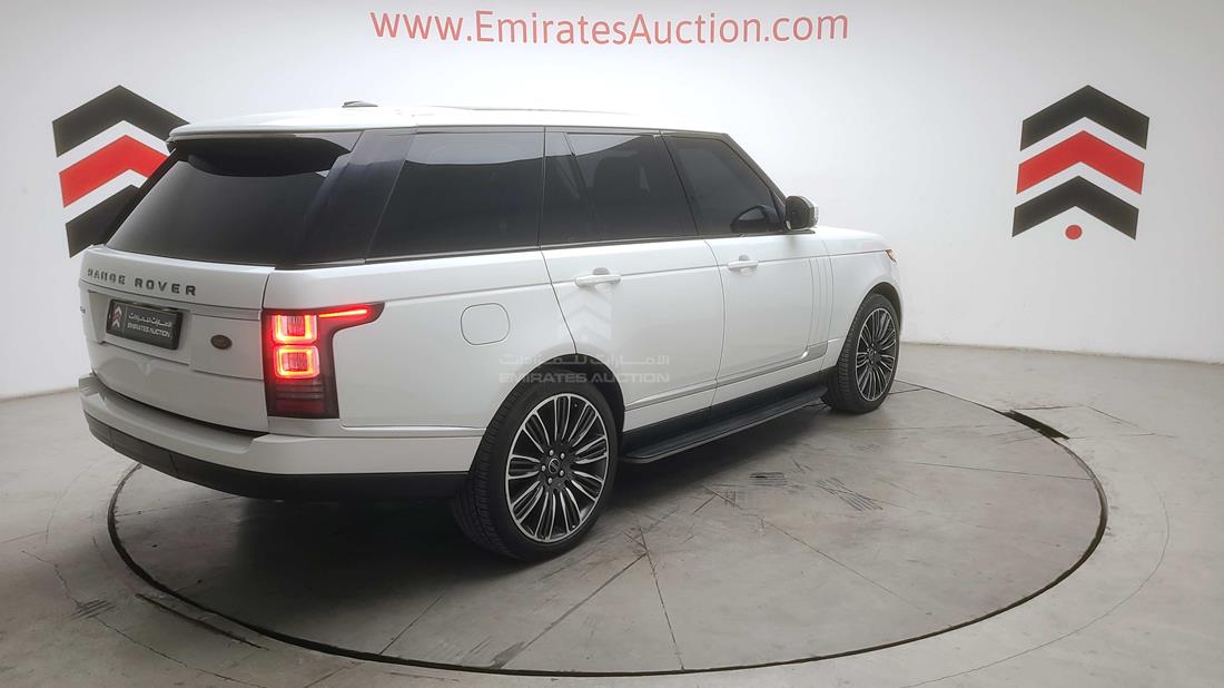 Photo 8 VIN: SALGA2DF6FA200639 - RANGE ROVER HSE 