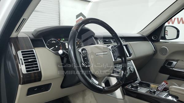 Photo 10 VIN: SALGA2DF9EA160877 - RANGE ROVER VOGUE 