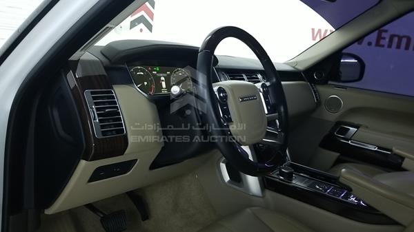 Photo 12 VIN: SALGA2DF9GA308710 - RANGE ROVER HSE 