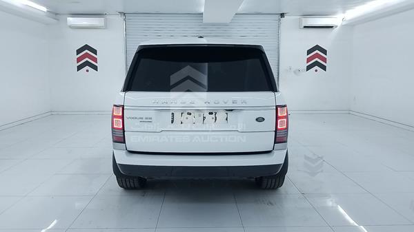 Photo 8 VIN: SALGA2DF9GA308710 - RANGE ROVER HSE 