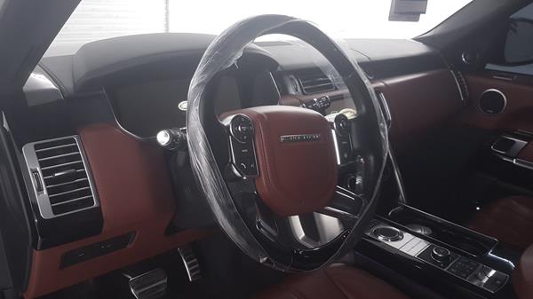 Photo 11 VIN: SALGA2EF0GA270668 - RANGE ROVER AUTOBIOGRAPHY 