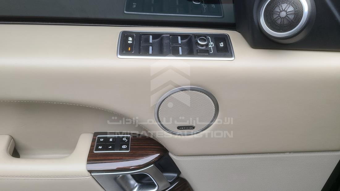 Photo 29 VIN: SALGA2EF5FA224915 - RANGE ROVER VOGUE 