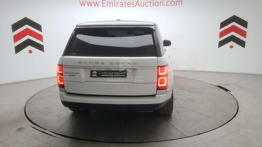 Photo 7 VIN: SALGA2EF8EA173909 - RANGE ROVER VOGUE 