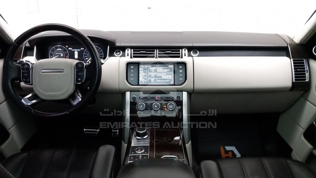 Photo 12 VIN: SALGA2EF8EA178110 - RANGE ROVER VOGUE 