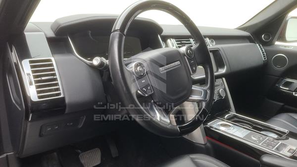 Photo 17 VIN: SALGA2FV3HA320812 - RANGE ROVER HSE 