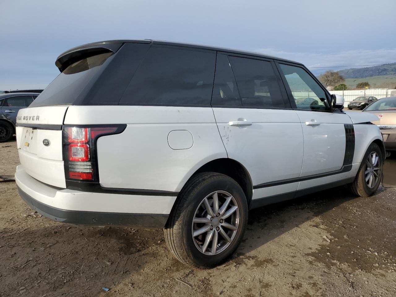 Photo 2 VIN: SALGR2VF4GA257382 - LAND ROVER RANGE ROVER 