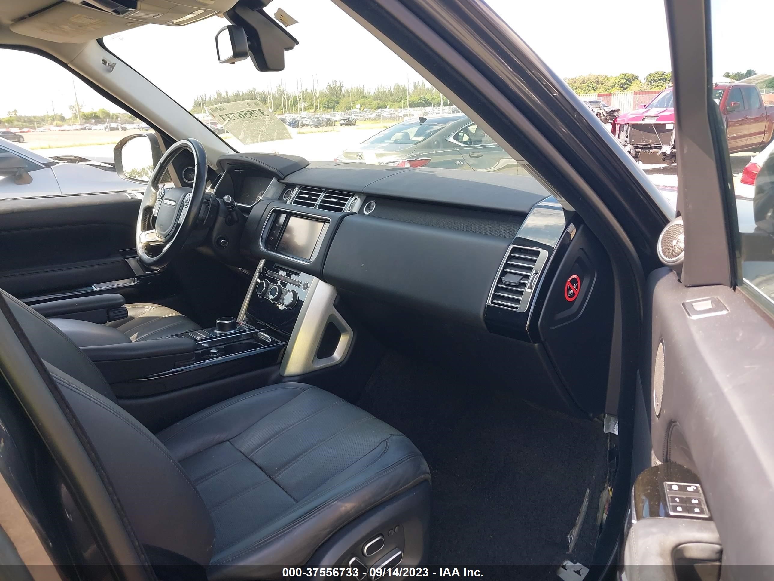 Photo 4 VIN: SALGS2DF5DA104642 - LAND ROVER RANGE ROVER 