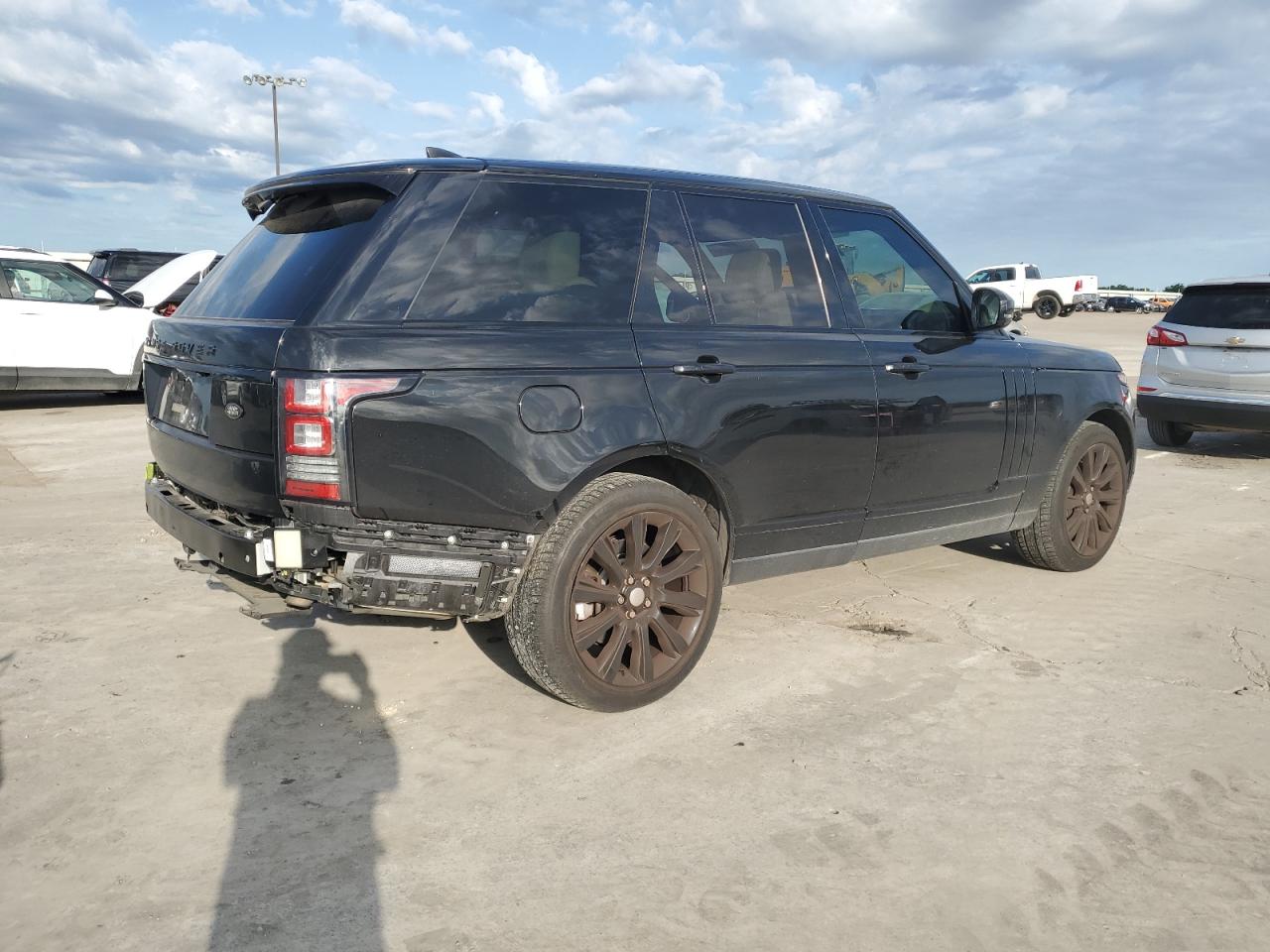 Photo 2 VIN: SALGS2FE0HA326161 - LAND ROVER RANGE ROVER 