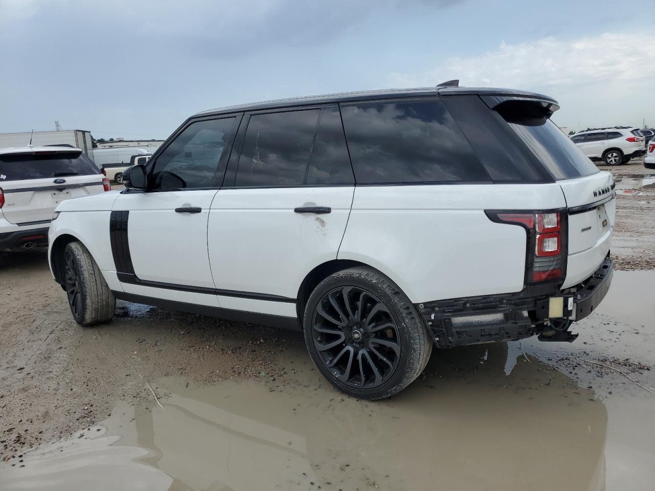 Photo 1 VIN: SALGS2FE4HA322551 - LAND ROVER RANGE ROVER 