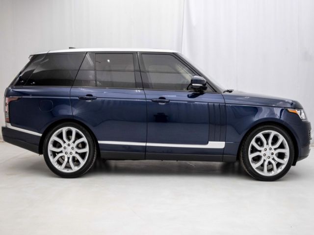 Photo 1 VIN: SALGS2FK3HA323132 - LAND ROVER RANGE ROVER 