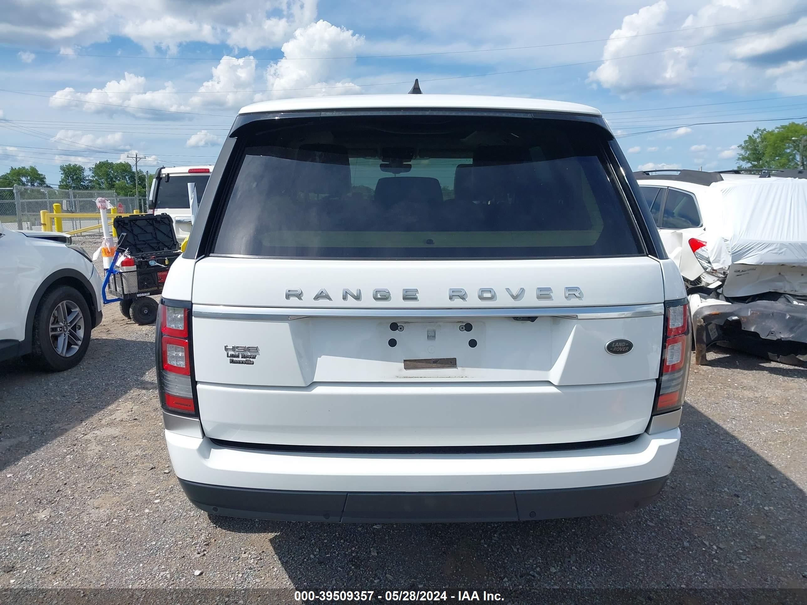 Photo 15 VIN: SALGS2FV4HA329080 - LAND ROVER RANGE ROVER 