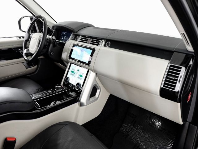 Photo 9 VIN: SALGS2RE8JA391888 - LAND-ROVER RANGE ROVER 