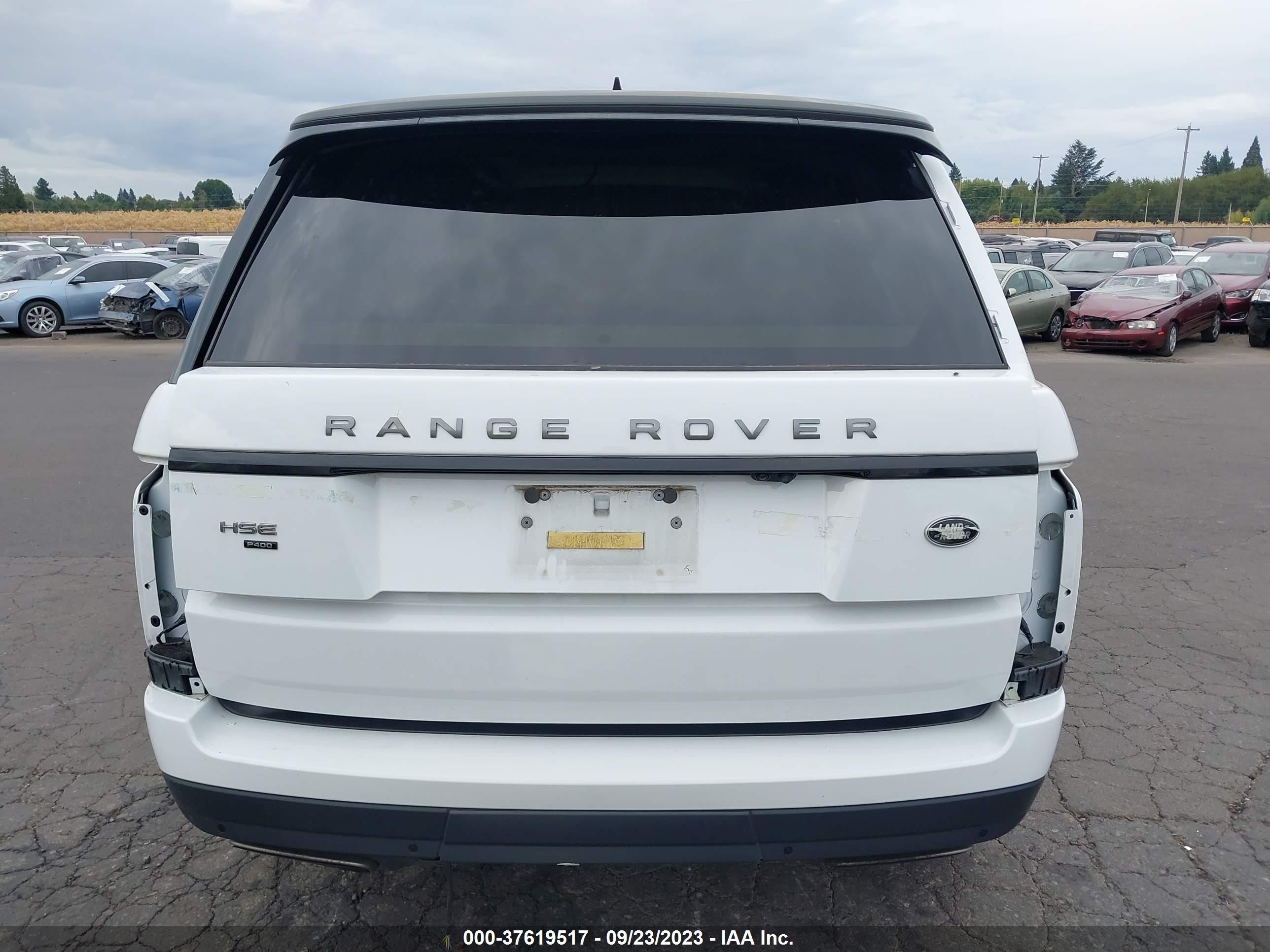 Photo 15 VIN: SALGS2RU3MA448137 - LAND ROVER RANGE ROVER 