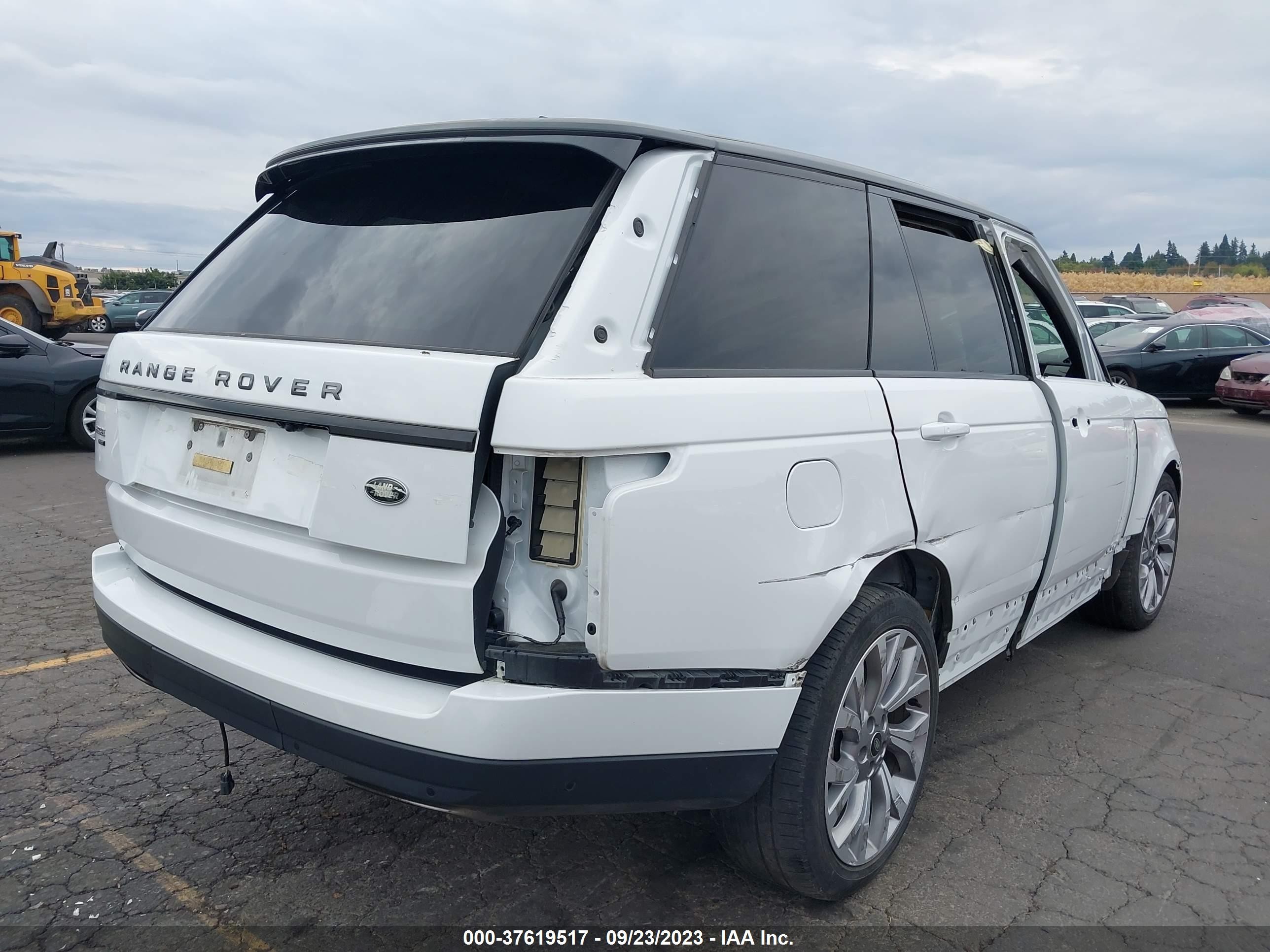 Photo 3 VIN: SALGS2RU3MA448137 - LAND ROVER RANGE ROVER 