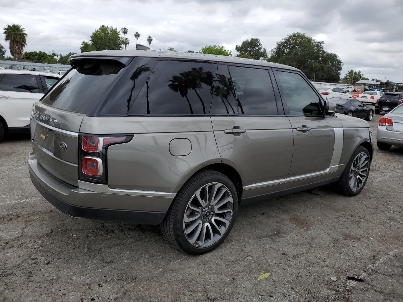 Photo 2 VIN: SALGS2RU6MA433549 - LAND ROVER RANGE ROVER 