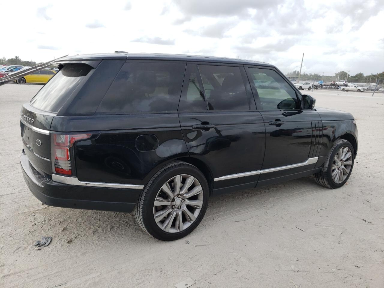 Photo 2 VIN: SALGS2TF9FA224397 - LAND ROVER RANGE ROVER 