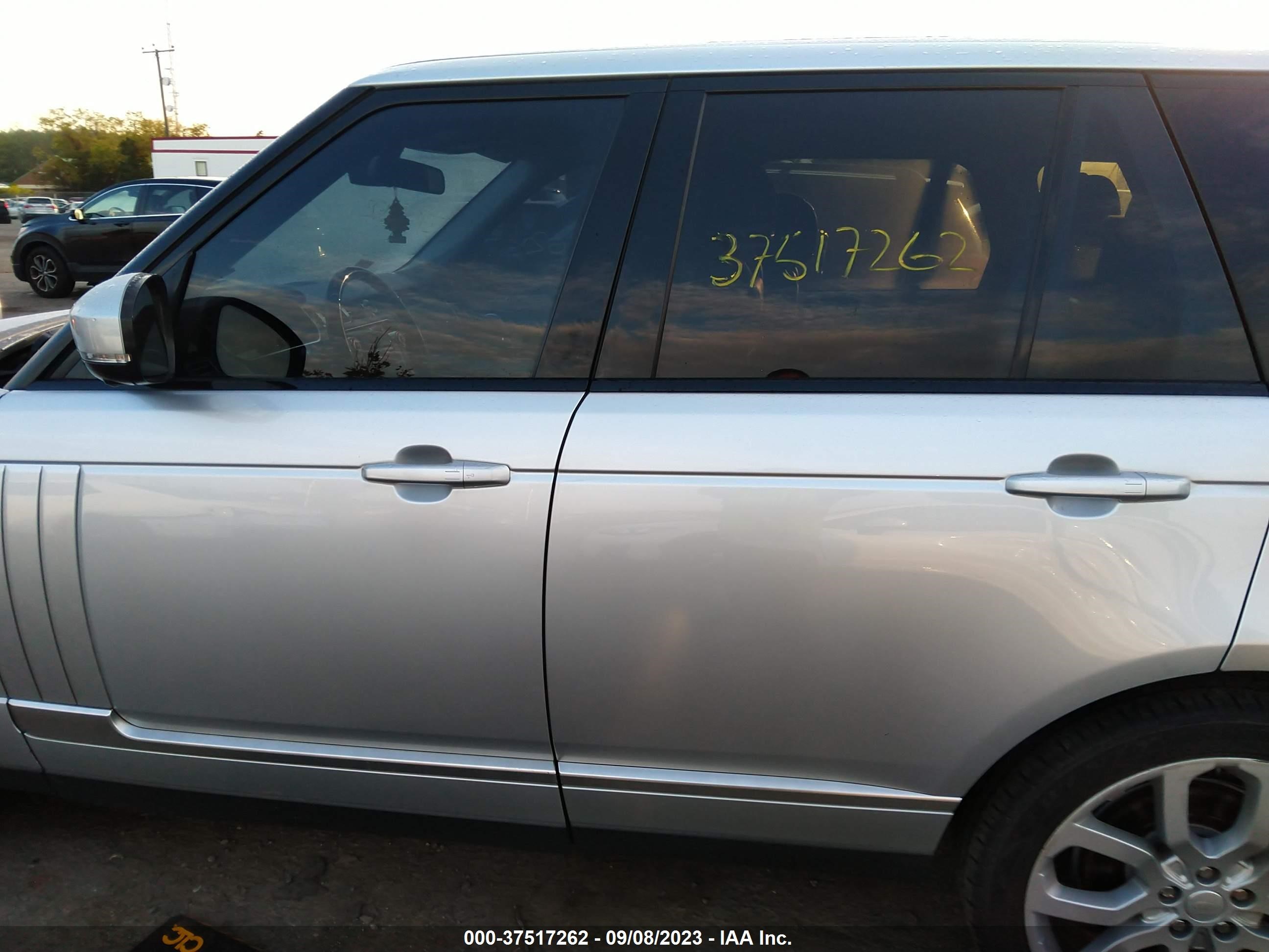 Photo 13 VIN: SALGS2WF5EA155170 - LAND ROVER RANGE ROVER 