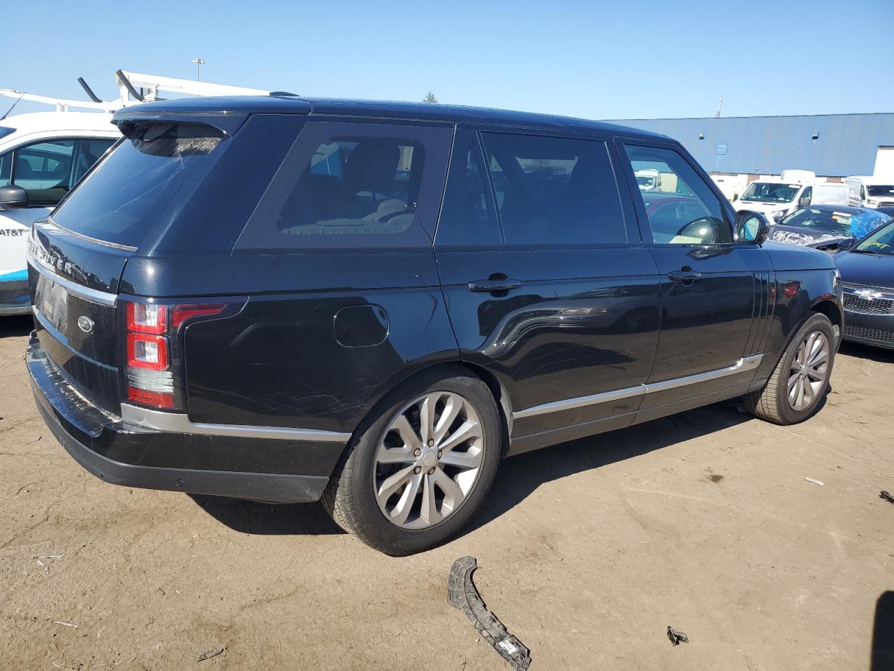 Photo 2 VIN: SALGS3VF1FA205703 - LAND ROVER RANGE ROVER 