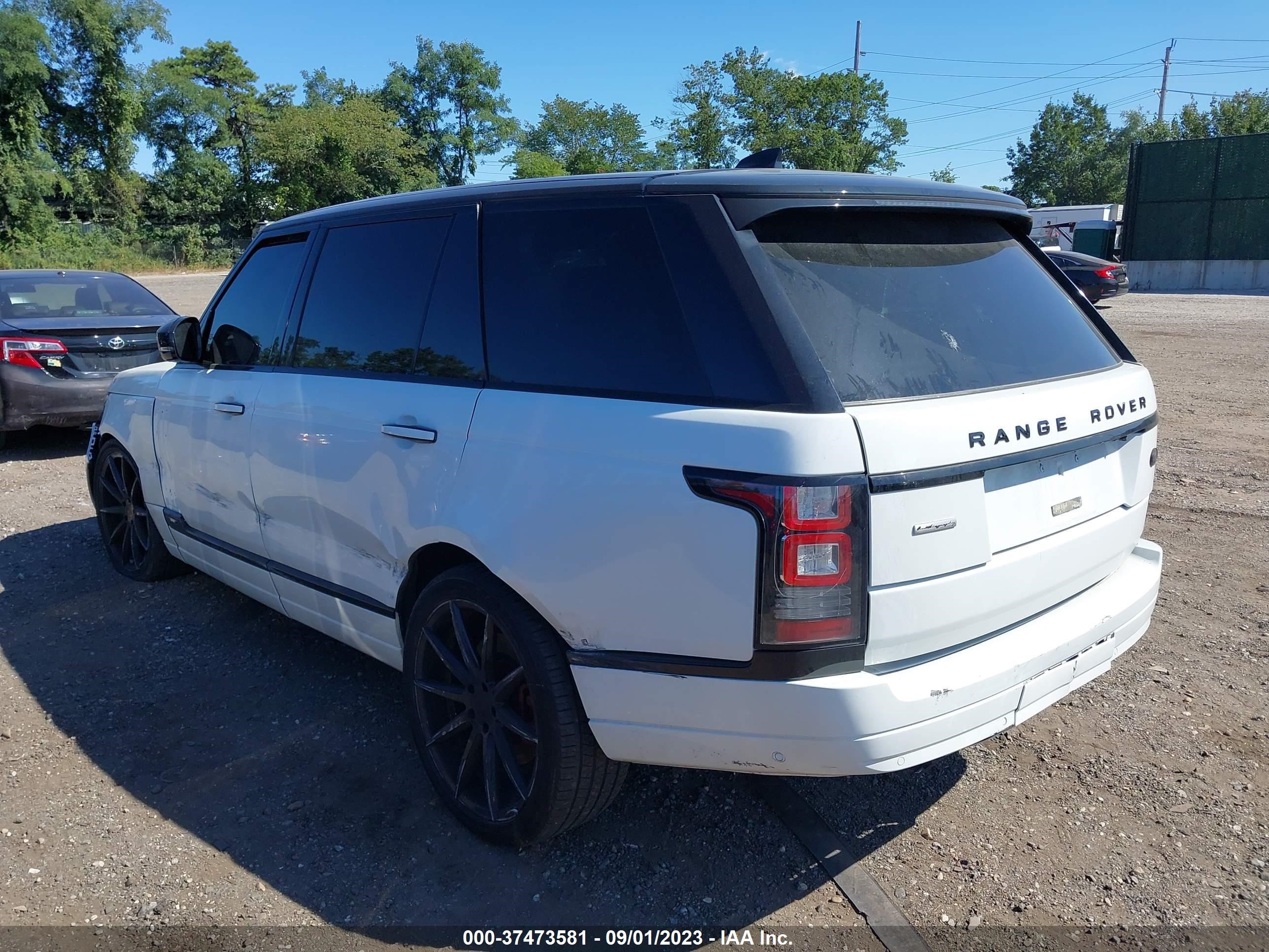 Photo 2 VIN: SALGV5FE4HA322414 - LAND ROVER RANGE ROVER 