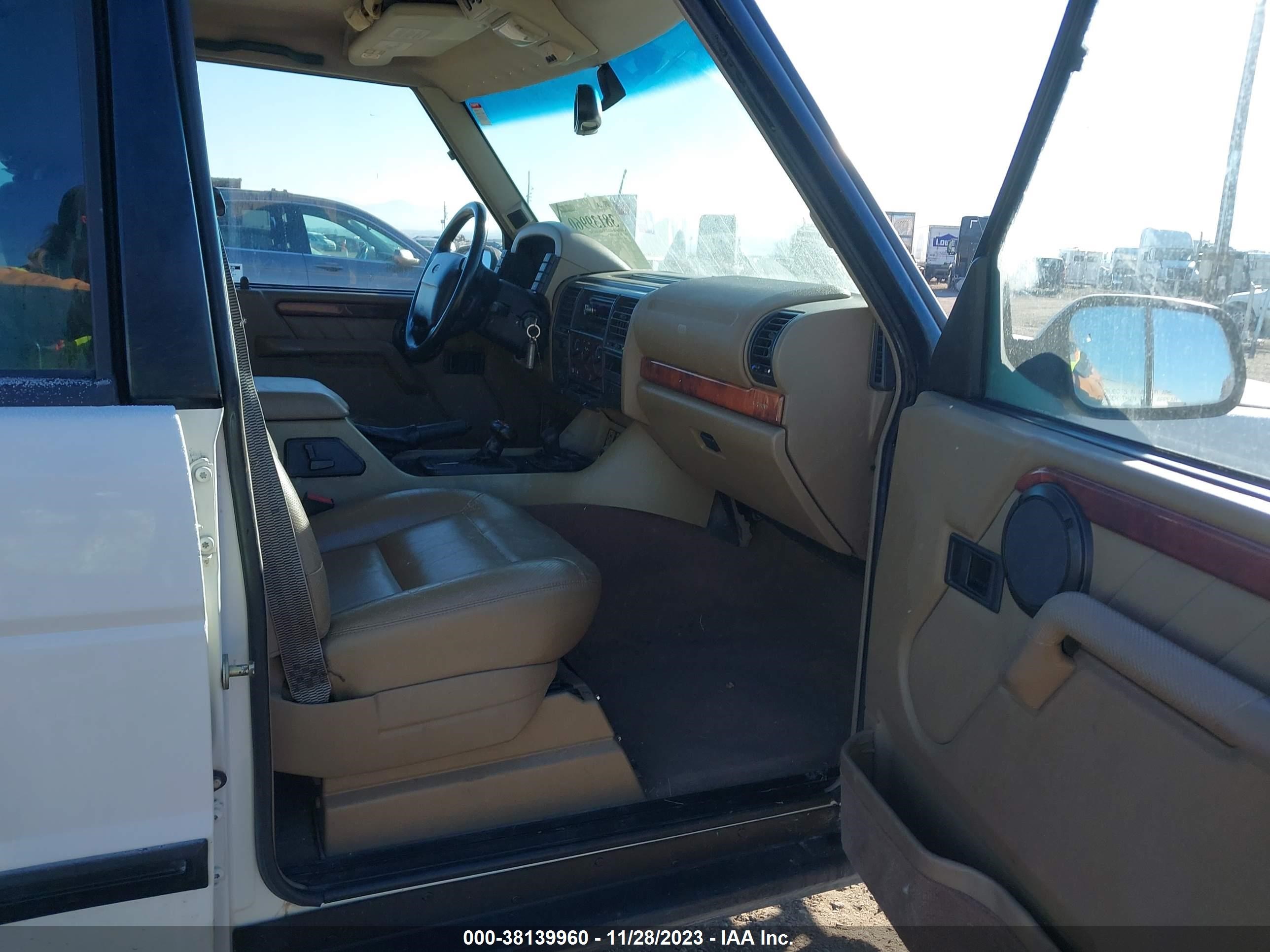 Photo 4 VIN: SALJY1244WA784102 - LAND ROVER DISCOVERY 