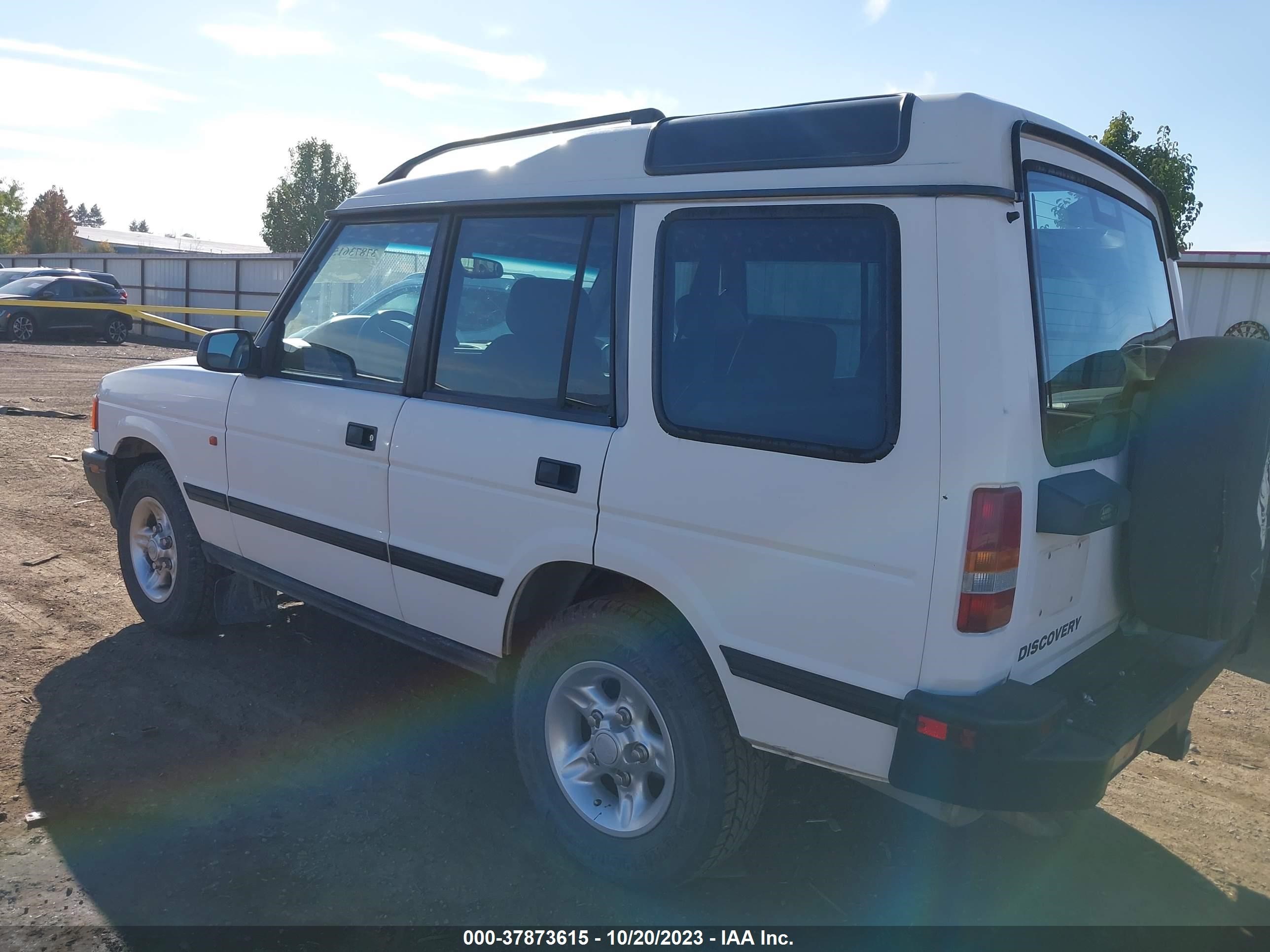 Photo 2 VIN: SALJY124XVA715932 - LAND ROVER DISCOVERY 