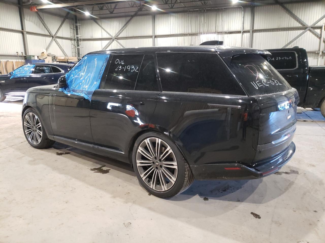 Photo 1 VIN: SALKP9E70PA069802 - LAND ROVER RANGE ROVER 