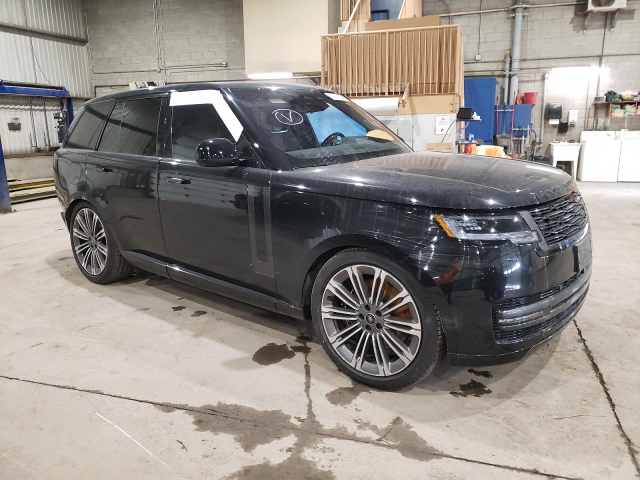 Photo 3 VIN: SALKP9E70PA069802 - LAND ROVER RANGE ROVER 