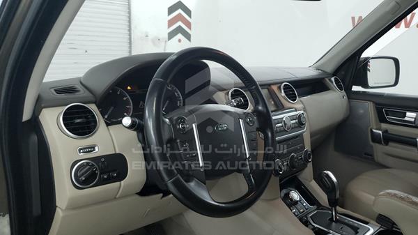 Photo 10 VIN: SALLAAAD4CA600390 - LAND ROVER LR4 