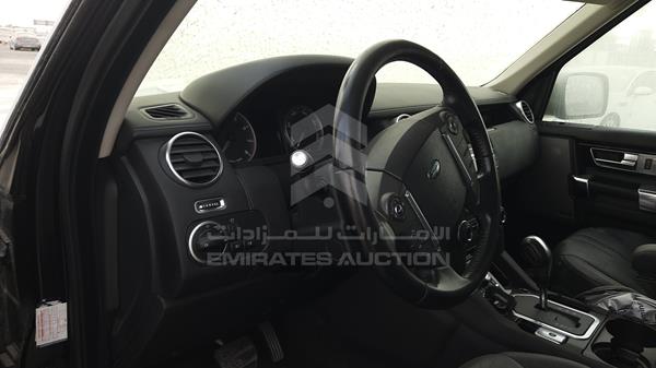 Photo 10 VIN: SALLAAAD4CA609821 - LAND ROVER LR4 HSE 