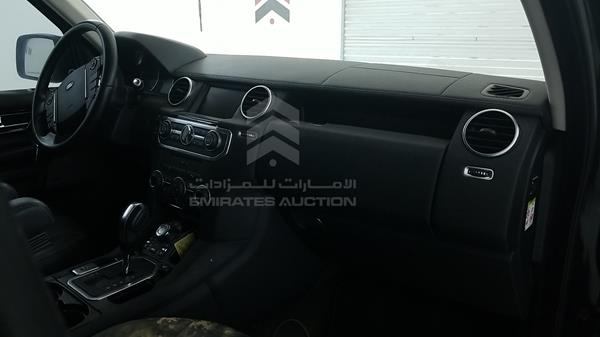 Photo 30 VIN: SALLAAAD4DA689188 - LAND ROVER LR4 