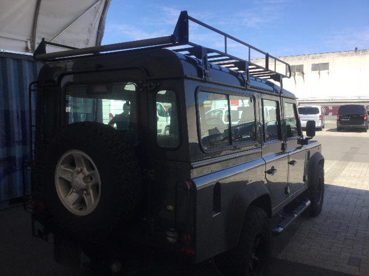 Photo 3 VIN: SALLDHM585A693975 - LAND ROVER DEFENDER STATION WAGON HARDTOP 