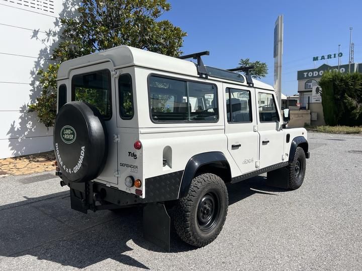 Photo 3 VIN: SALLDHM881A619766 - LAND ROVER DEFENDER 110 