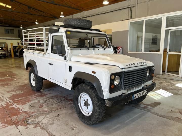 Photo 0 VIN: SALLDHRS8BA403297 - LAND ROVER DEFENDER 110 