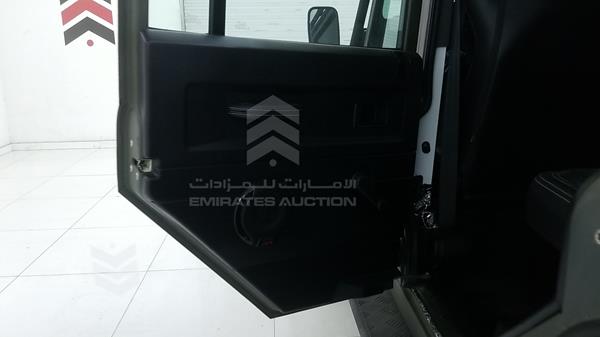 Photo 21 VIN: SALLDHSR8DA436236 - LAND ROVER DEFENDER 110 