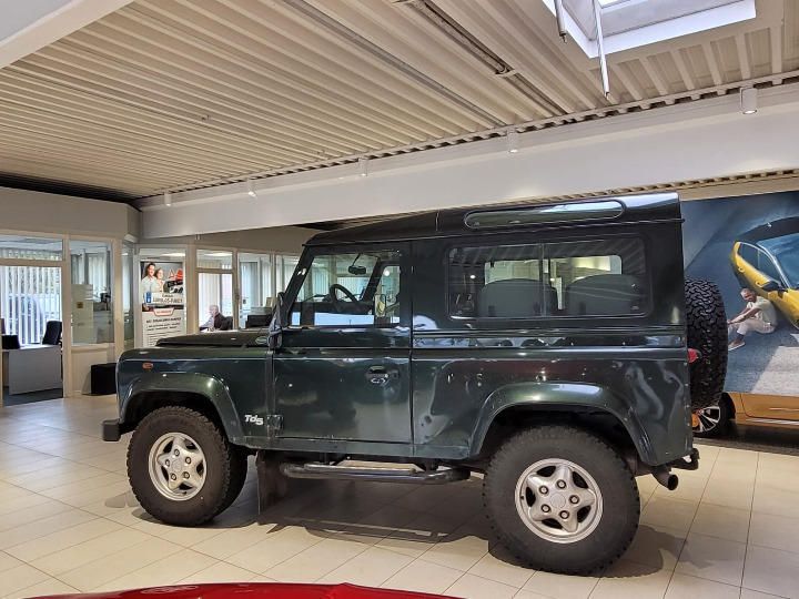 Photo 5 VIN: SALLDVB88YA196570 - LAND ROVER DEFENDER STATION WAGON HARDTOP 