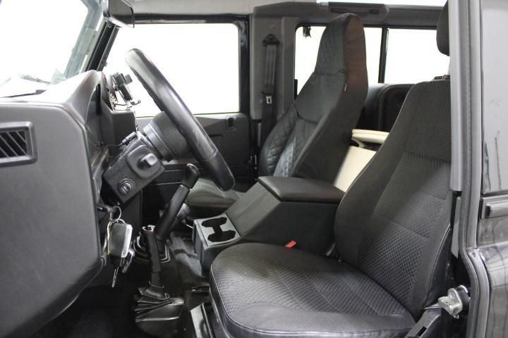 Photo 10 VIN: SALLDWBP8EA447243 - LAND ROVER DEFENDER STATION WAGON HARDTOP 