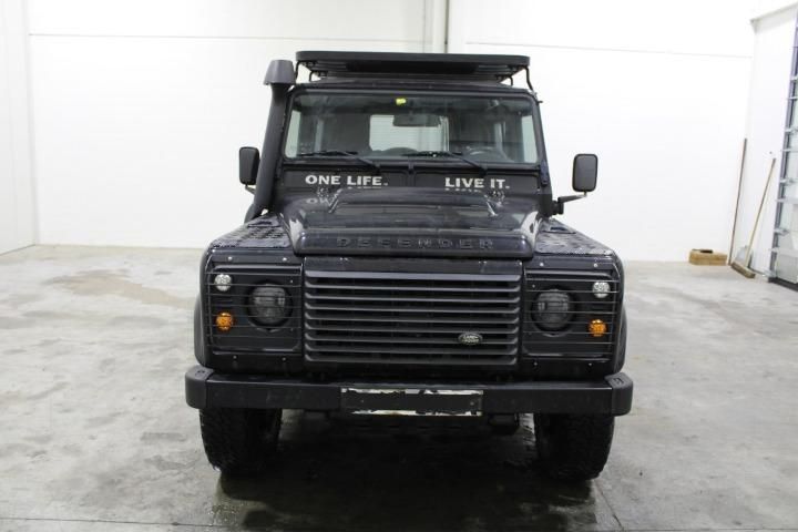 Photo 7 VIN: SALLDWBP8EA447243 - LAND ROVER DEFENDER STATION WAGON HARDTOP 