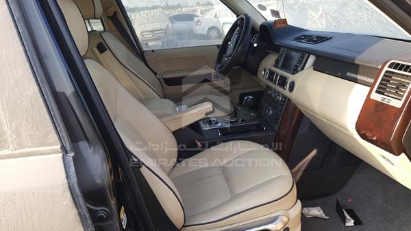 Photo 21 VIN: SALLMAM548A285363 - RANGE ROVER HSE 