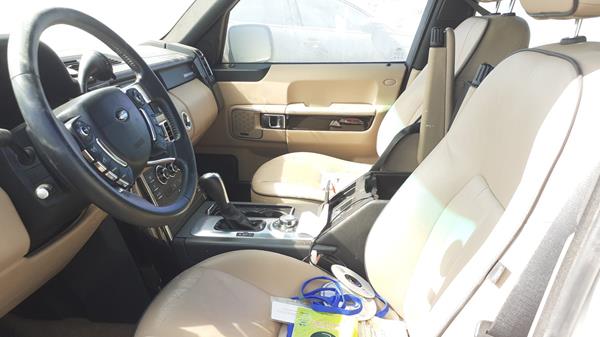 Photo 10 VIN: SALLMAMD4AA317602 - RANGE ROVER HSE 