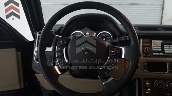 Photo 12 VIN: SALLMAMD4AA320868 - RANGE ROVER HSE 